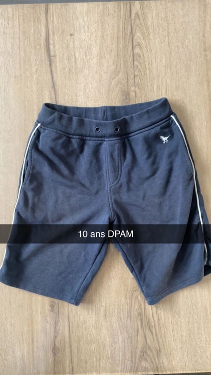 Short dpam 10 ans