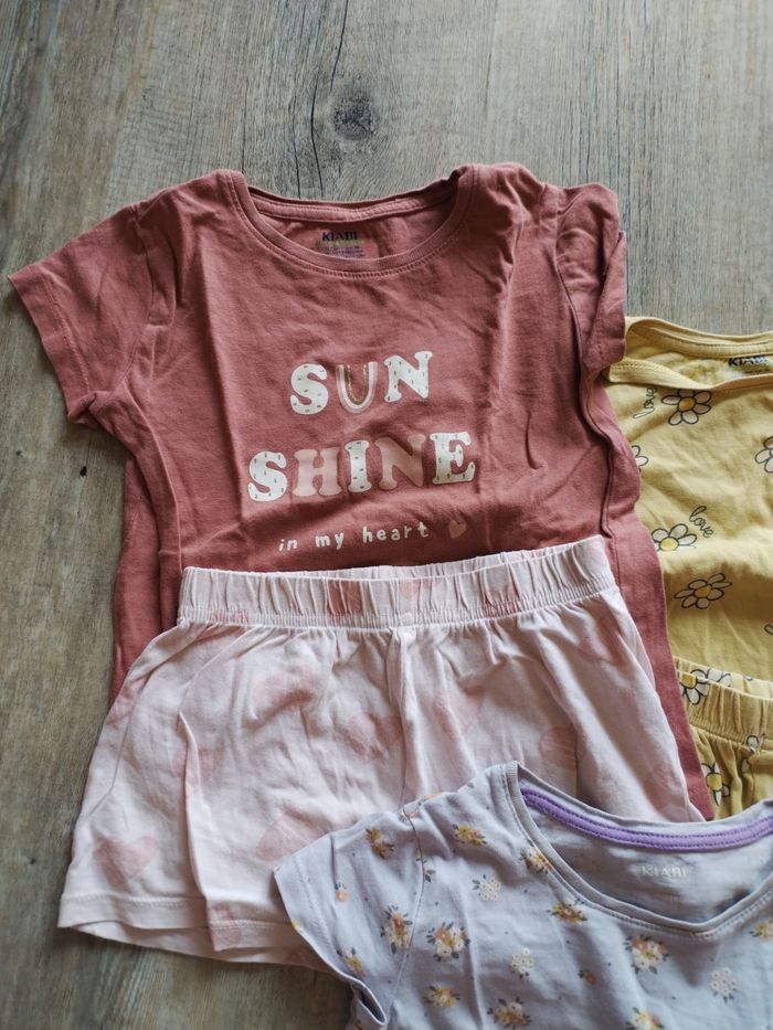 Lot de pyjamas 5 ans - photo numéro 4