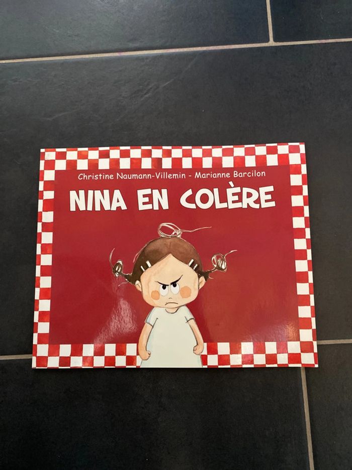 Livre Nina en colère