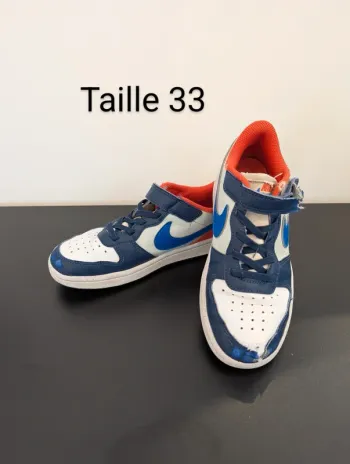 Basket Nike - Taille : 33