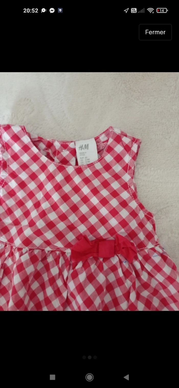 Très jolie robe - photo numéro 2