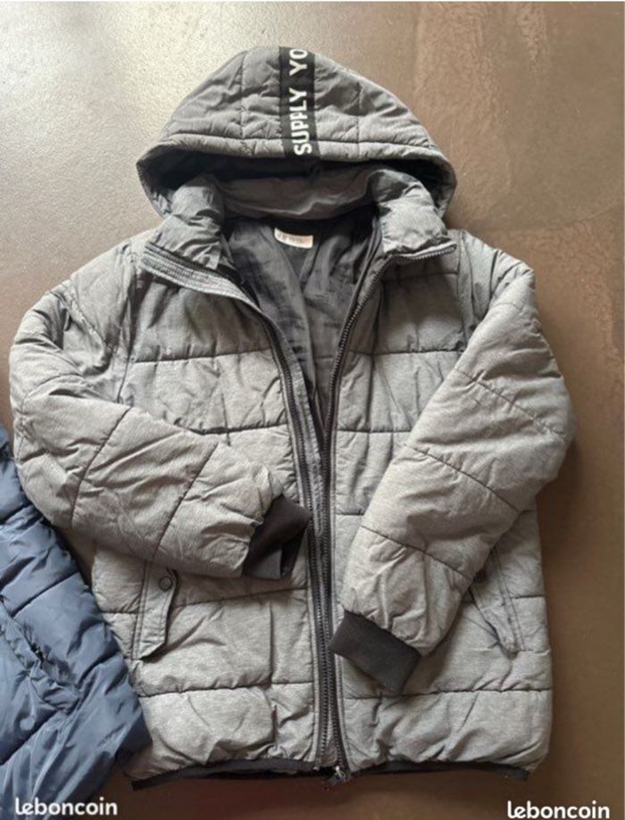 Lot de 2 doudounes 12 ans avec capuche - photo numéro 3