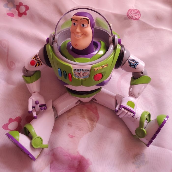 Buzz l'éclair Lazer Parlant Disney - photo numéro 2