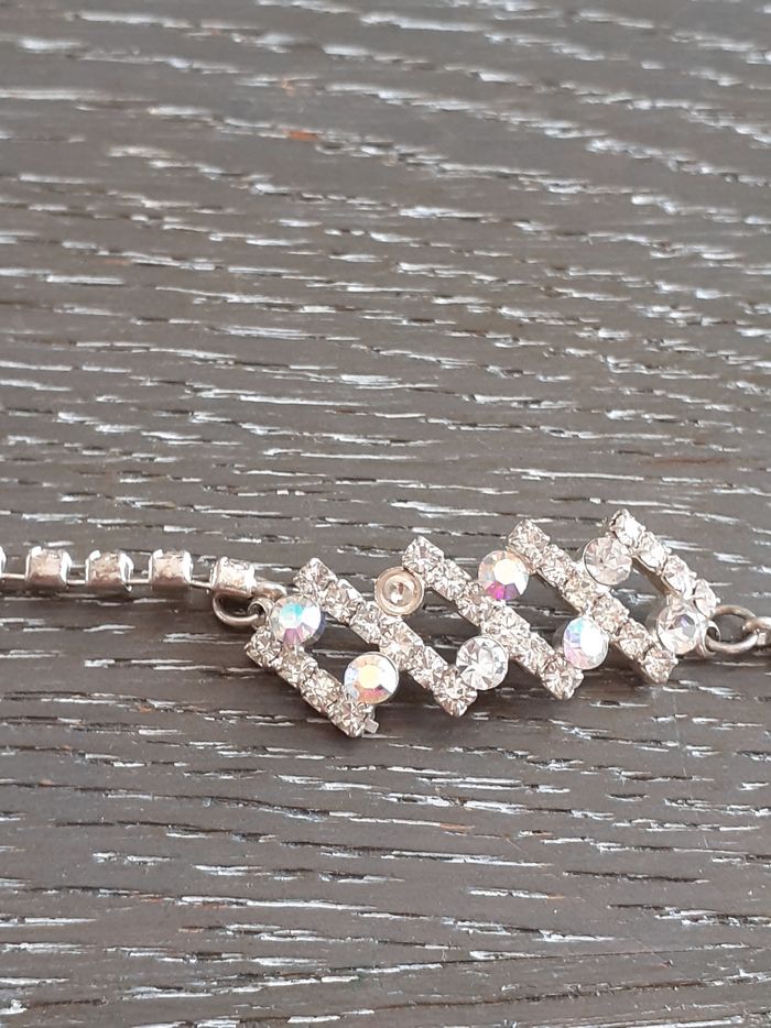 Bracelet argenté et strass - photo numéro 3