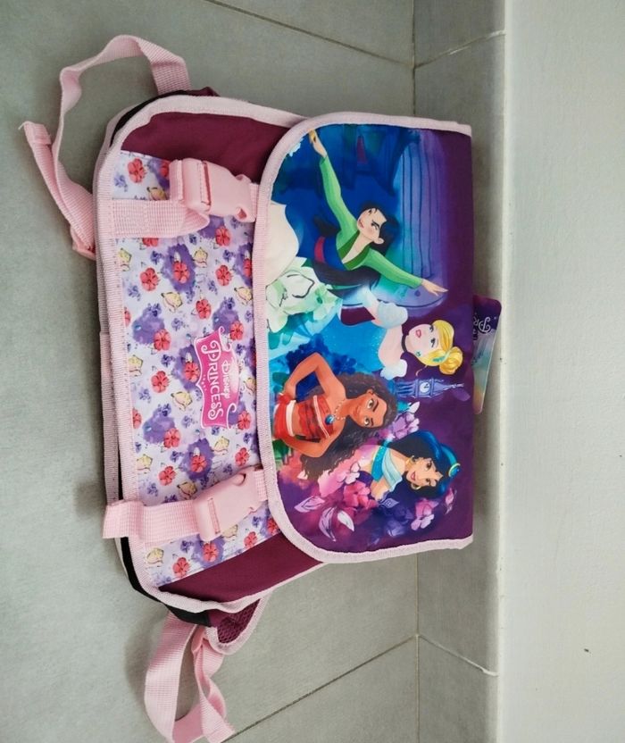 Cartable Disney princess - photo numéro 2