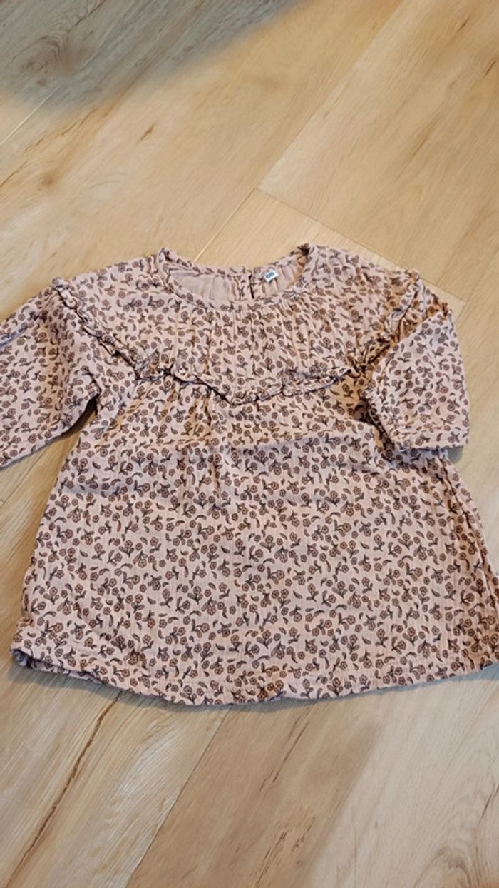 Robe 6 mois - photo numéro 2