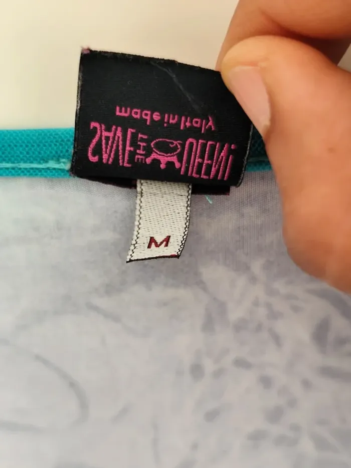 Belle robe d'été légère Save the Queen colorée motifs fleuris M très bon état - photo numéro 9