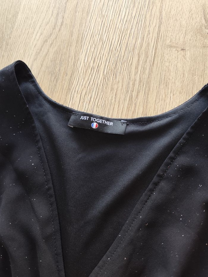 Robe noire à paillettes - photo numéro 3