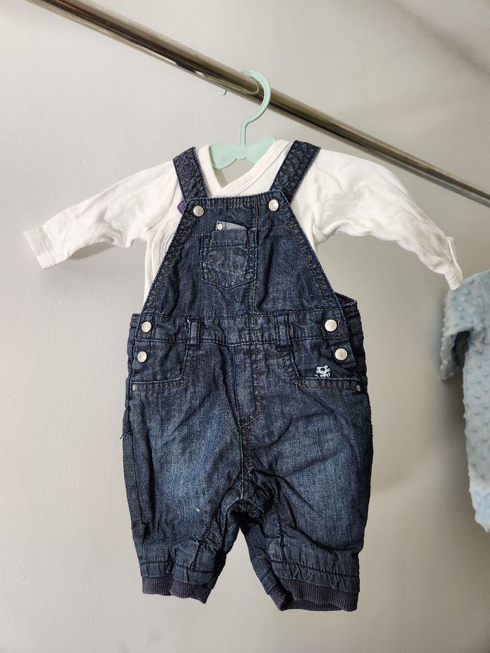 Lot garçon 1 mois , ensembles, pyjama, veste – Très bon état - photo numéro 6