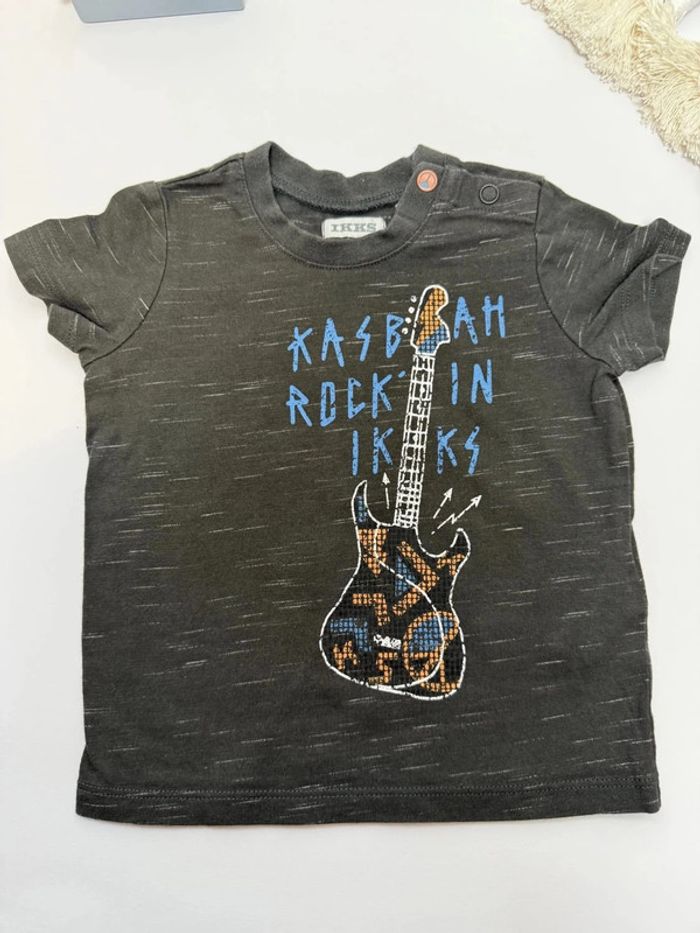 T-shirt Ikss bébé garçon rock taille 6 mois comme neuf - photo numéro 2