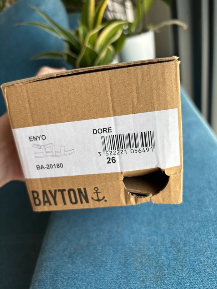 Sandales Bayton superbes 26 - photo numéro 3