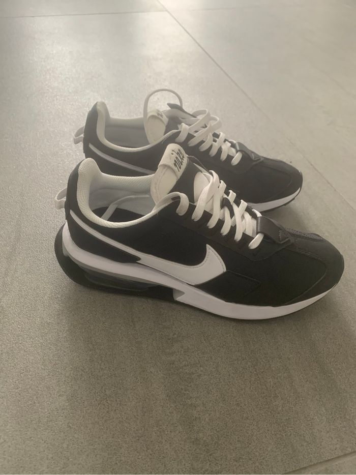 Nike Air Max Pre Day. T 38,5