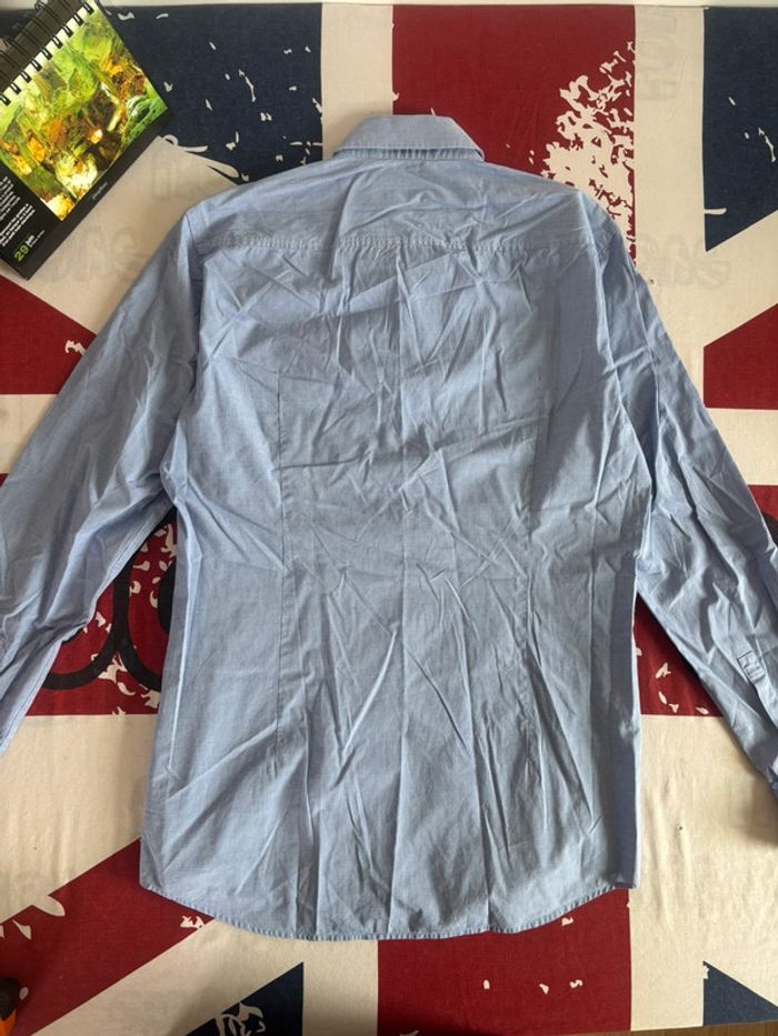 Chemise Hugo Boss taille 38 - photo numéro 10