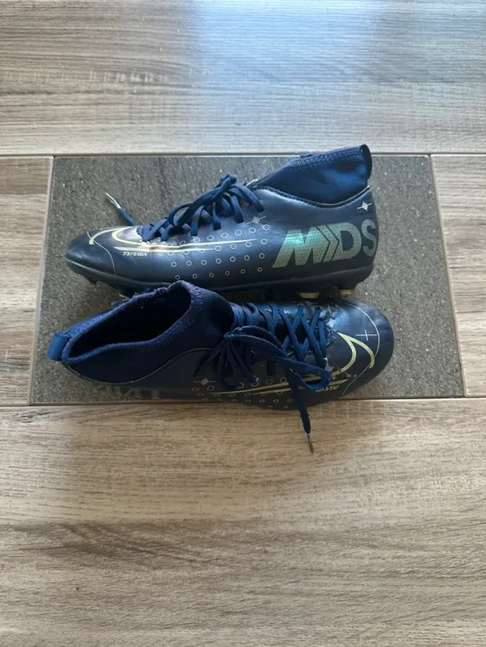 Crampons Nike, 35