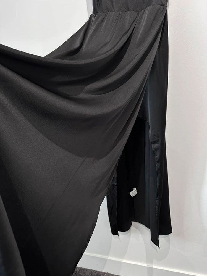 Robe noire - photo numéro 7