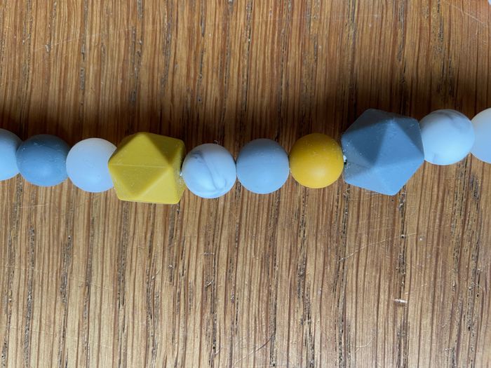 Attaches tétines - photo numéro 3