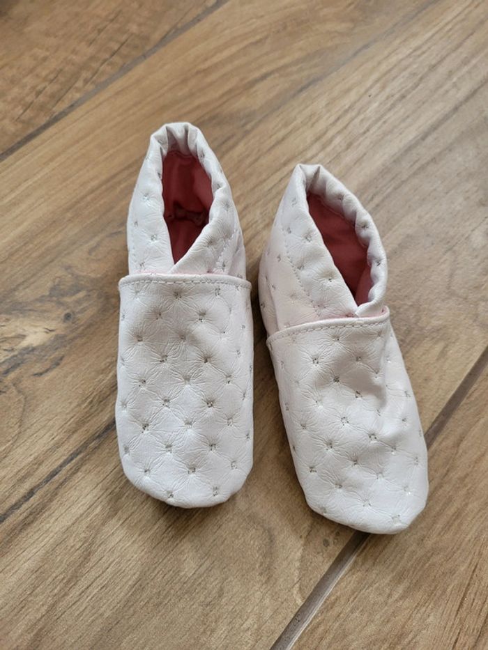 Chausson bébé 6 mois - photo numéro 2