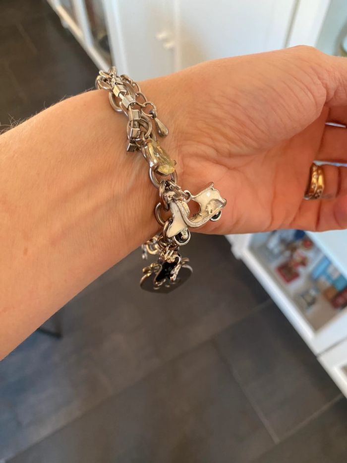 Bracelet avec charms en métal argenté