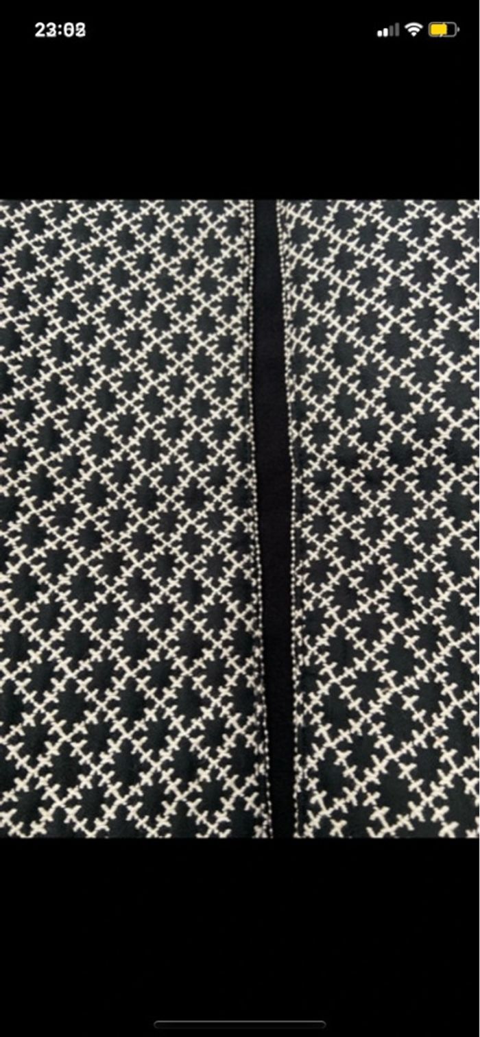 Jupe courte - photo numéro 3