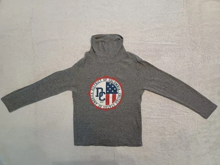 Sous pull gris Kiabi 6 ans (réf perso V66)(familleac72)