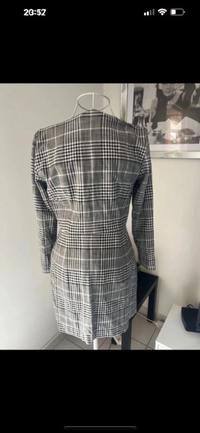 Robe à carreaux Zara taille S - photo numéro 4