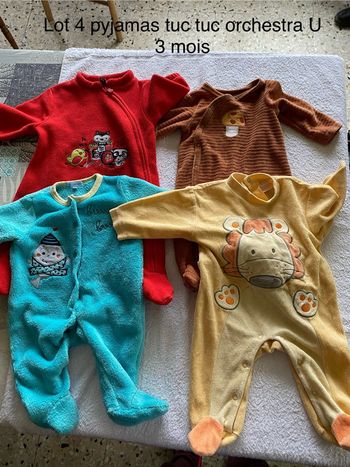 3 mois Lot 4 pyjamas