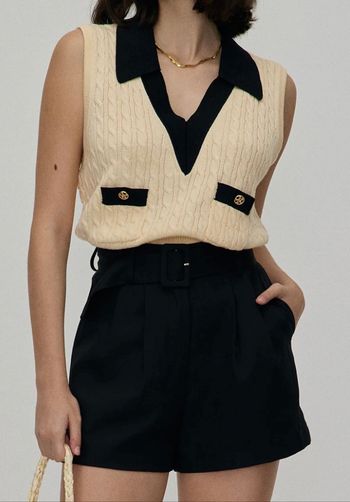 Ensemble Rihoas taille M short noir taille haute et gilet top en maille crème