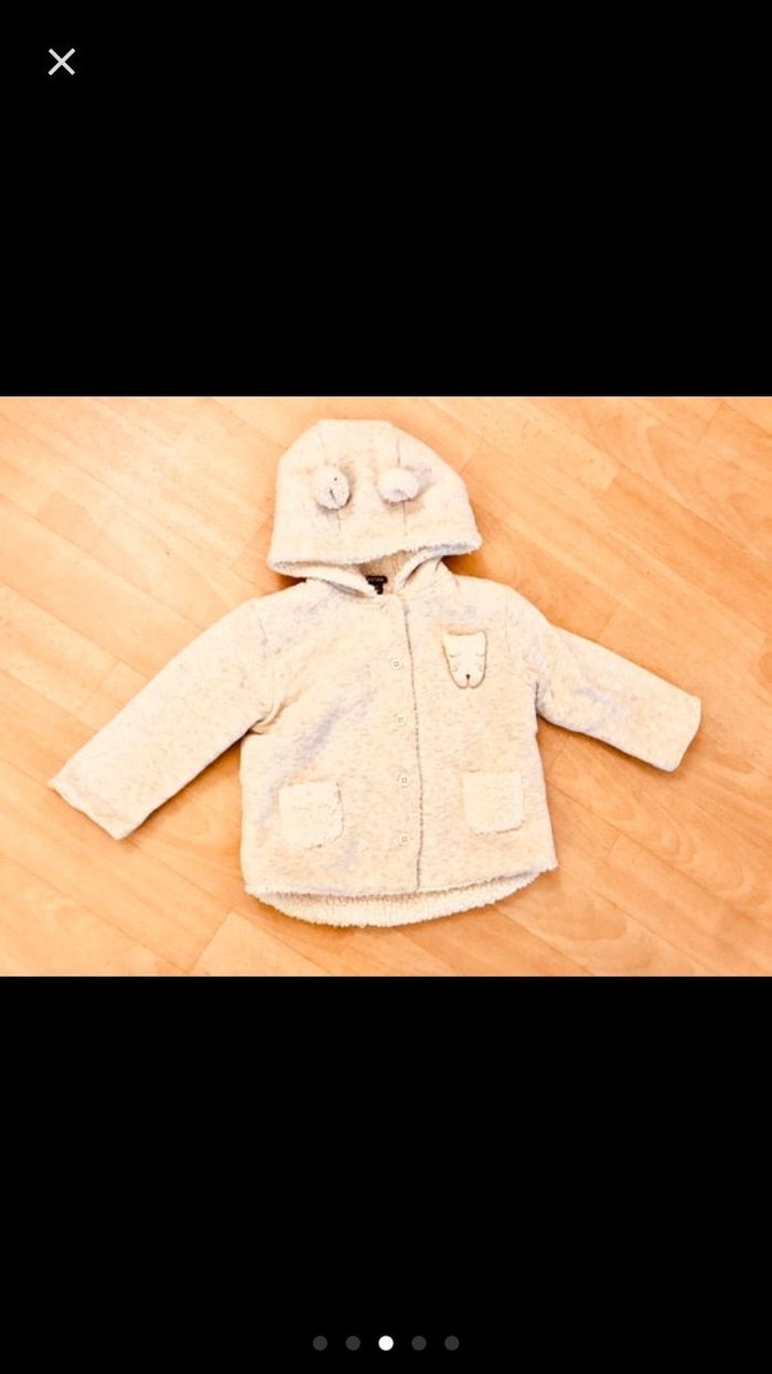 Lot 2 gilets fille taille 18 mois - photo numéro 2