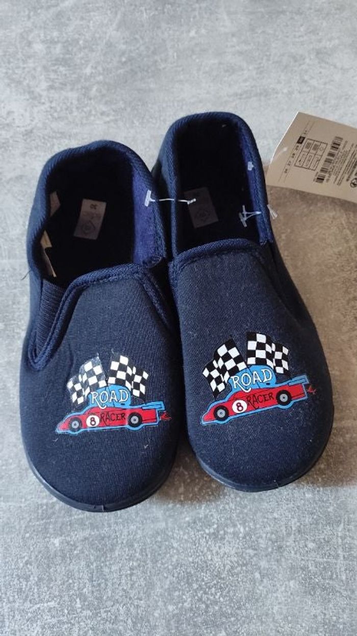 Chaussons garçon 30