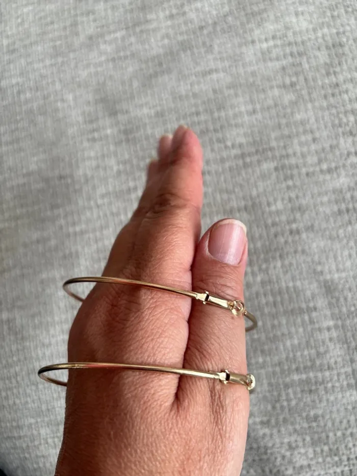 Paire de boucles d’oreilles Grande créole - photo numéro 4