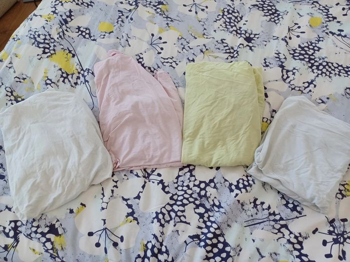 Lot 4 draps de lit bebe