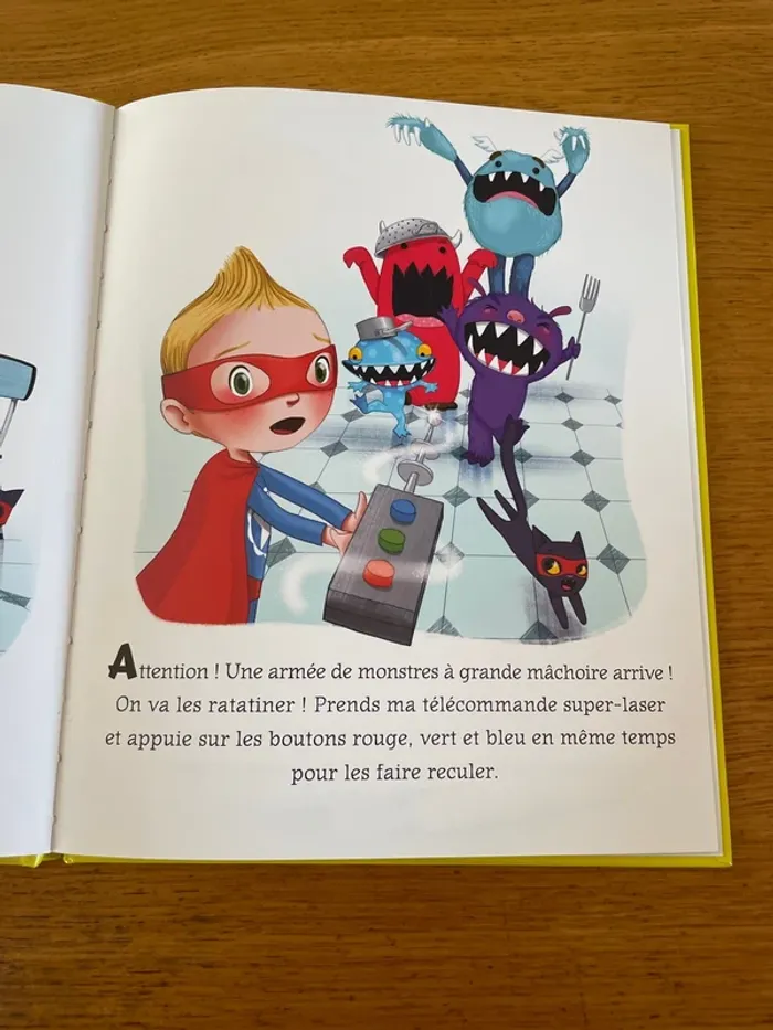 Livre moi je suis un super héros - photo numéro 4