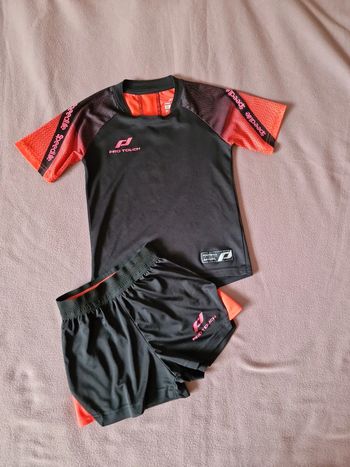Ensemble sport