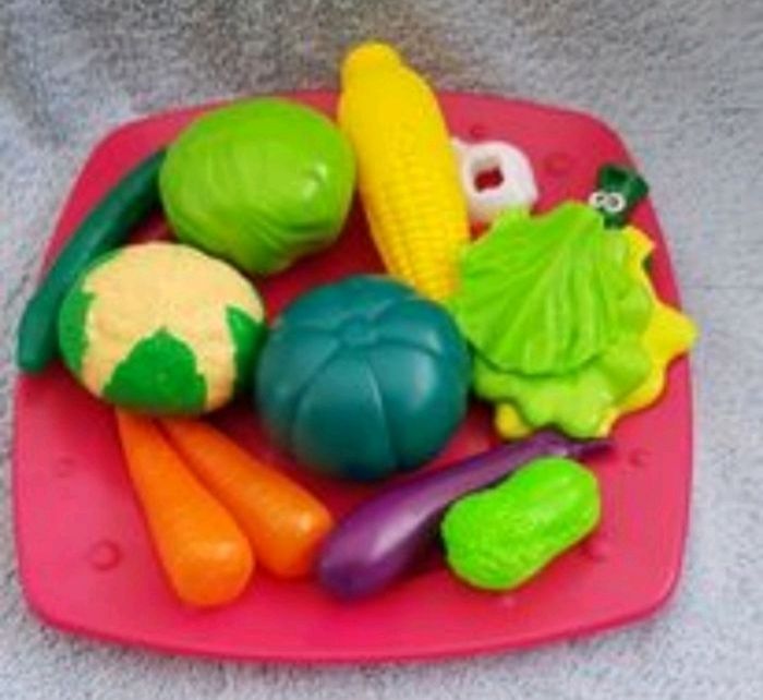 Cuisine enfant Miele équipé avec nombreux accessoires - photo numéro 5