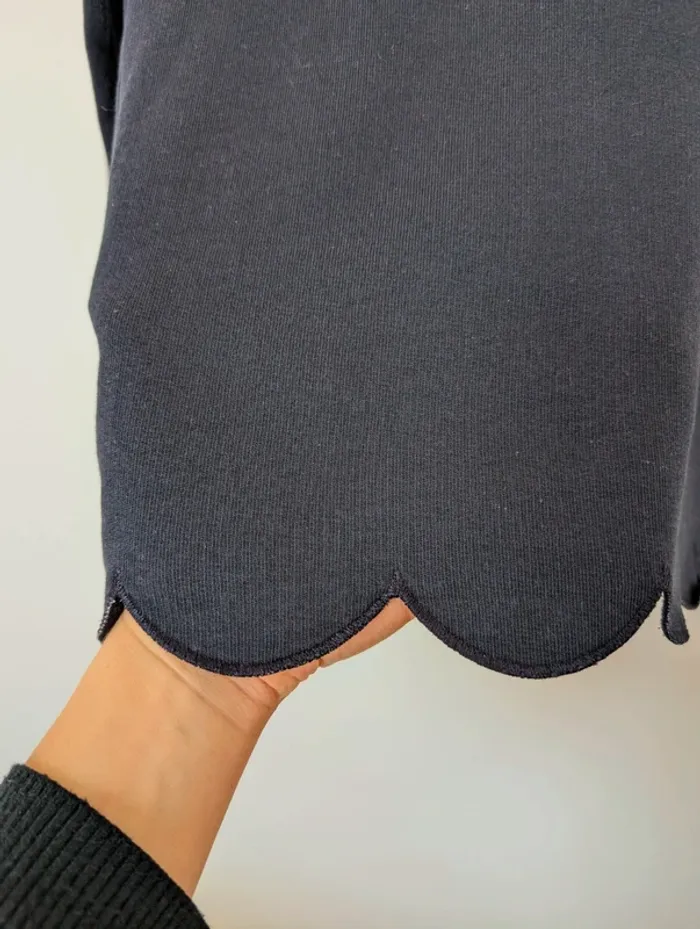 Sweat bleu marine - photo numéro 3