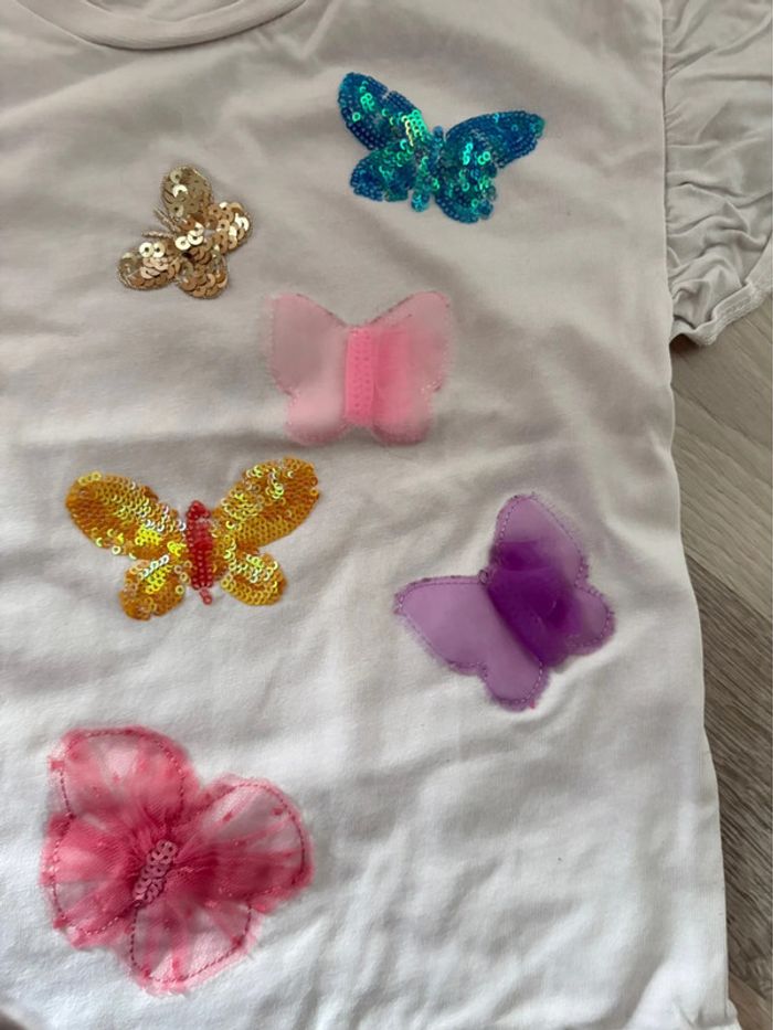 T-shirt papillon 6-7 ans - photo numéro 4