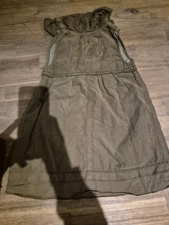 Lot vêtements 6 ans fille - photo numéro 8