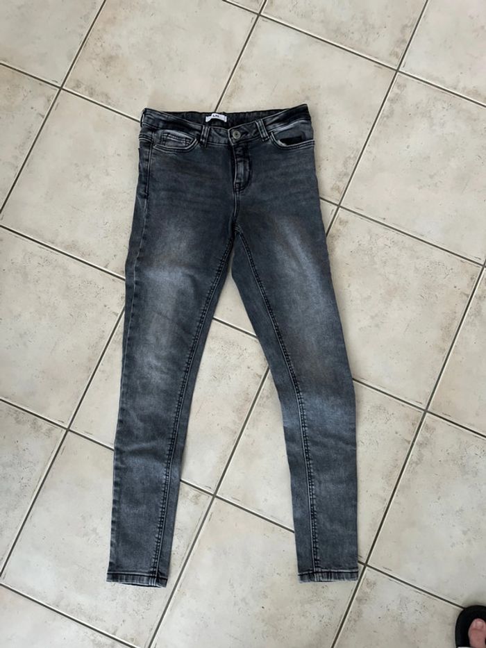 Jeans noir - photo numéro 7