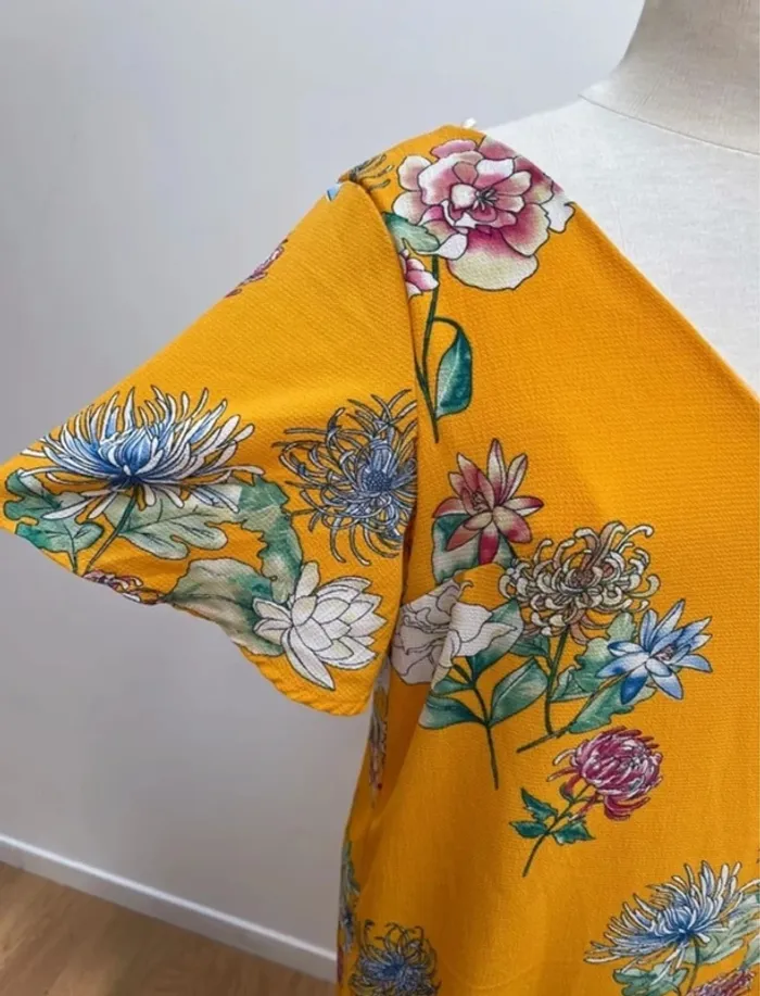 Superbe Robe fleurie fluide Akoz 🌸 M 38 - photo numéro 2