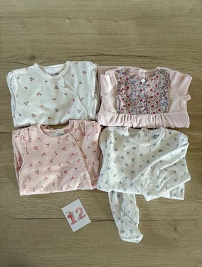 Lot pyjamas 12m