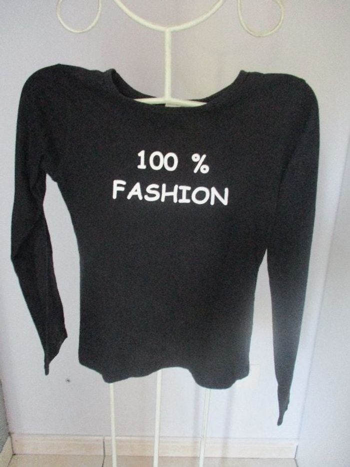 tee-shirt noir