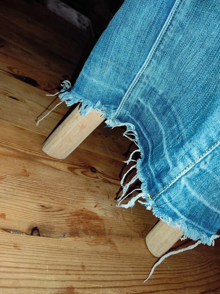 Jupe grunge en jean - photo numéro 5