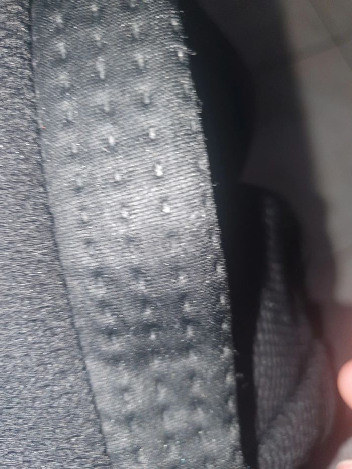 Veste noire - photo numéro 3