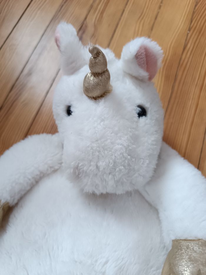 Licorne blanche et doré