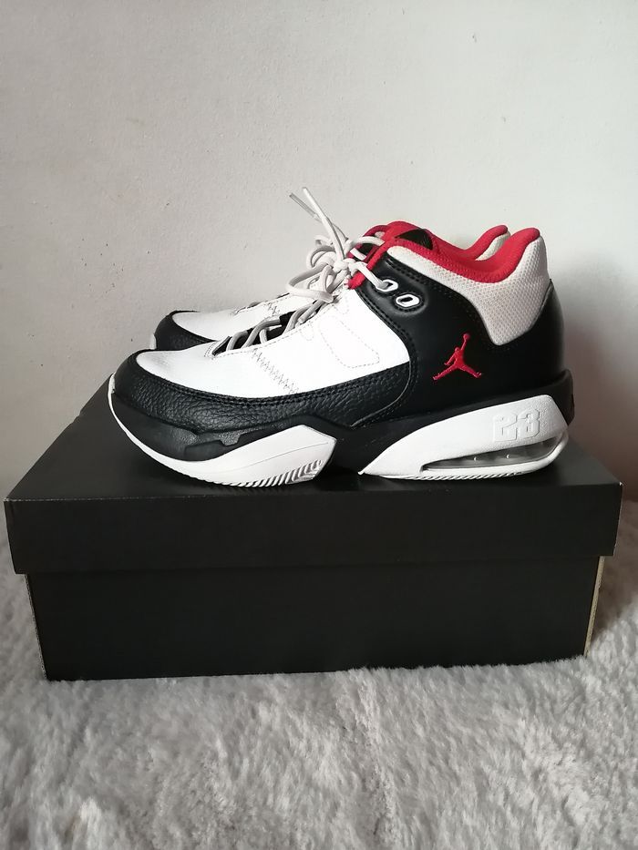 Basket  Nike air  jordan 38 neuve