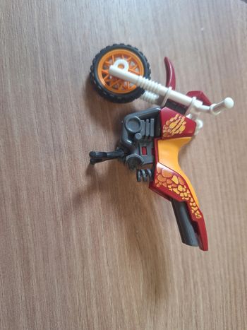 Moto cross non compléte