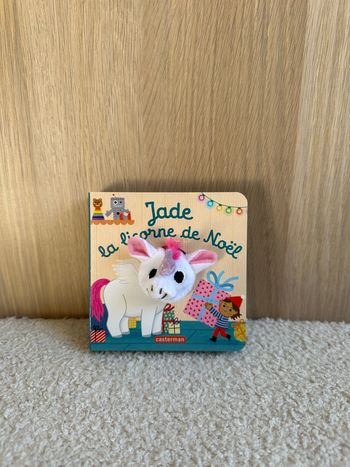 Livre jade la licorne de Noël