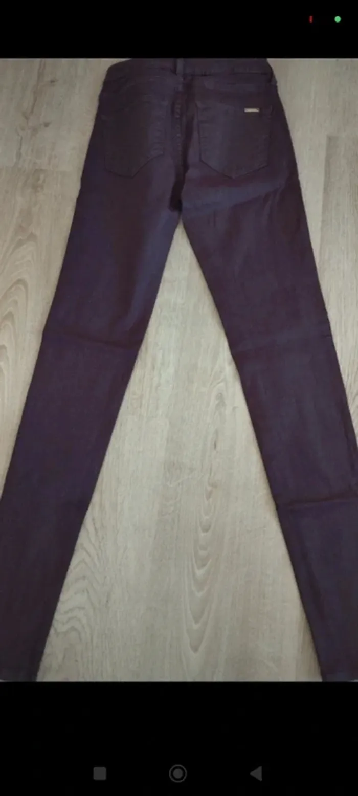 Jean skinny enduit bordeaux Mango S - photo numéro 2