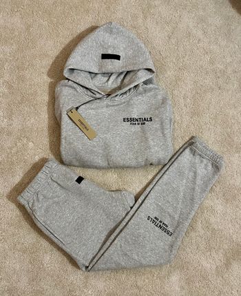 Ensemble Fear of God Essentials 