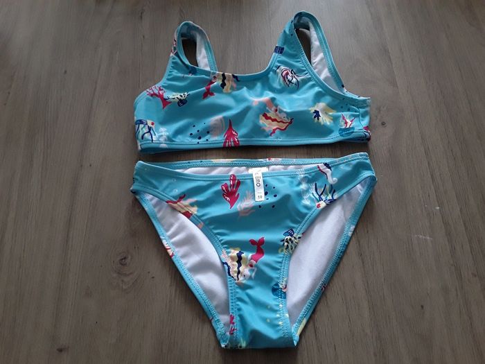 Maillot de bain  fille  8/10 - photo numéro 3